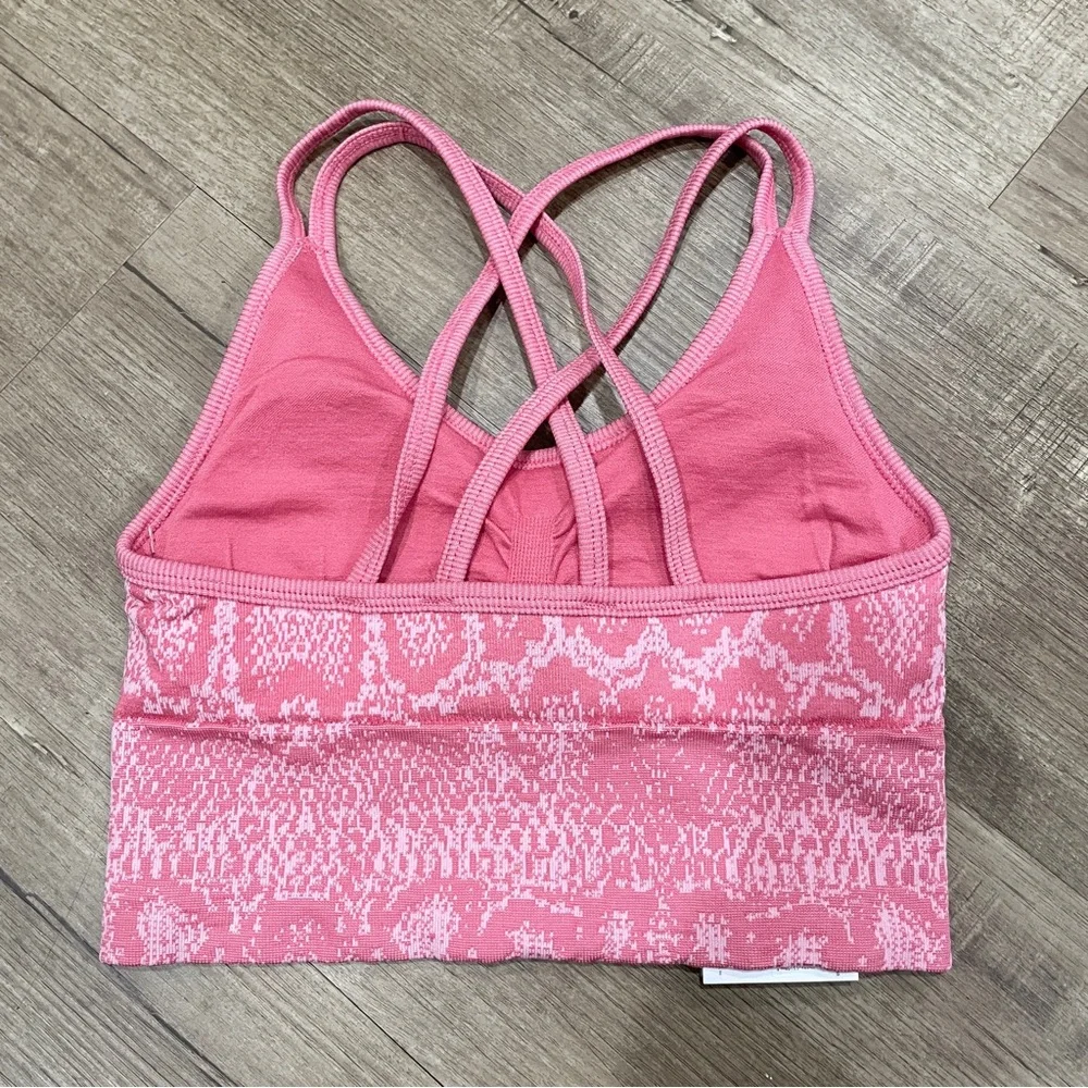 NEW New Balance Pink Snakeskin Seamless Strappy Medium Impact Sports‎ Bra